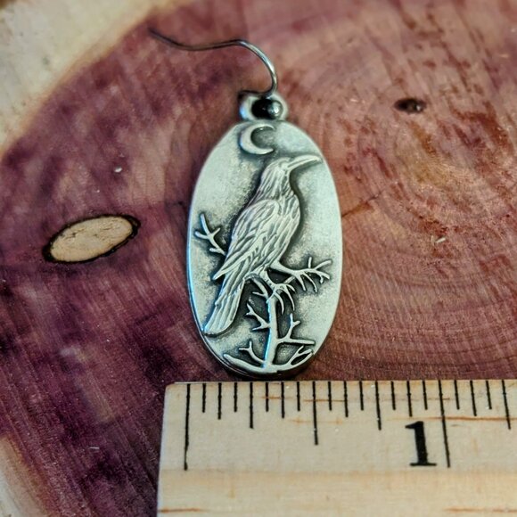 SILVER NIGHT RAVEN EARRINGS - Picture 5 of 6